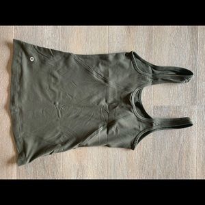 Lululemon Size 4 Tank Top